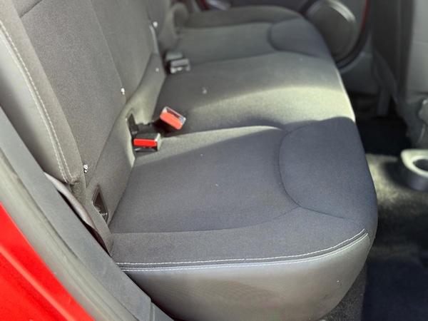Used Renault Clio 2013 for sale - 76188890: Photo 16