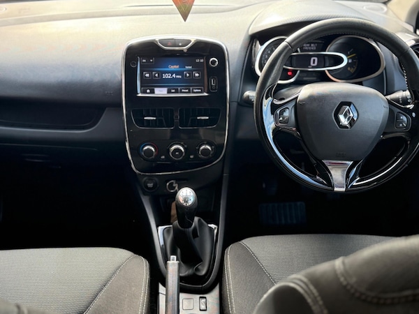 Used Renault Clio 2013 for sale - 76188890: Photo 17