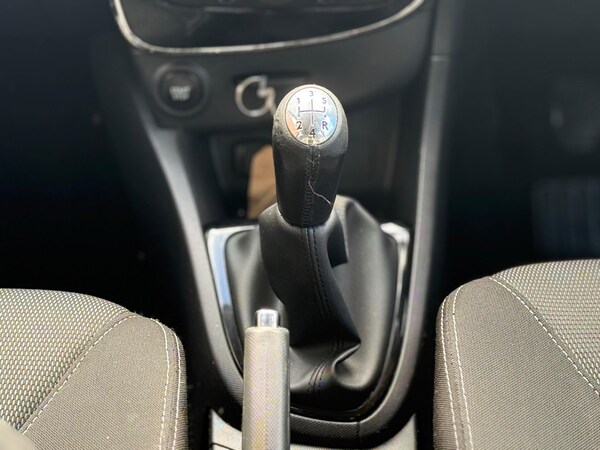 Used Renault Clio 2013 for sale - 76188890: Photo 21