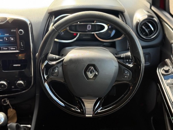 Used Renault Clio 2013 for sale - 76188890: Photo 23