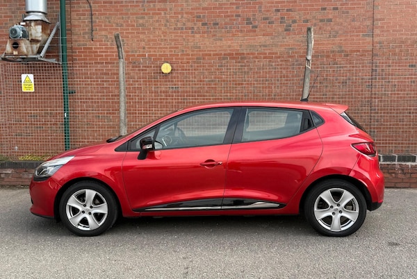 Used Renault Clio 2013 for sale - 76188890: Photo 7