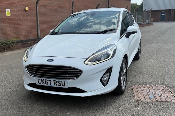 Used Ford Fiesta 2017 for sale - 76175425: Photo 1