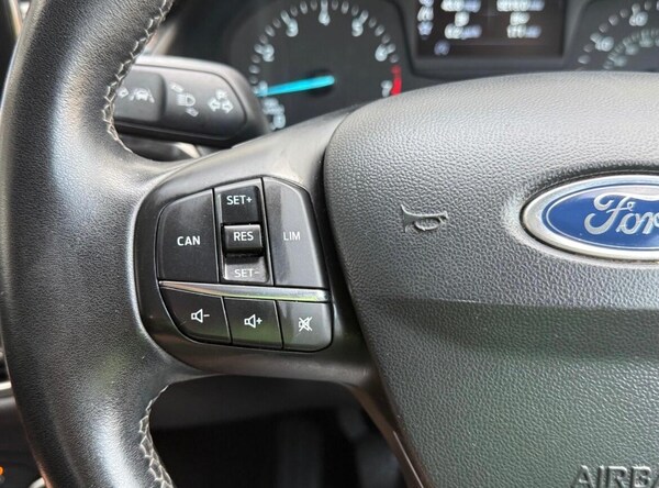 Used Ford Fiesta 2017 for sale - 76175425: Photo 37