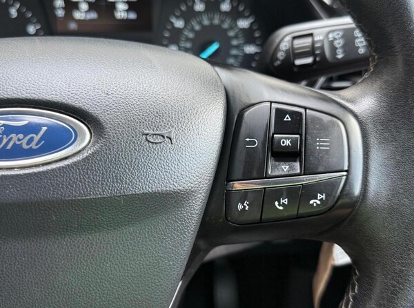 Used Ford Fiesta 2017 for sale - 76175425: Photo 38