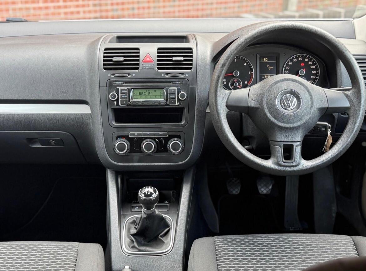 Used Volkswagen Jetta 2010 for sale - 76521865: Photo 14