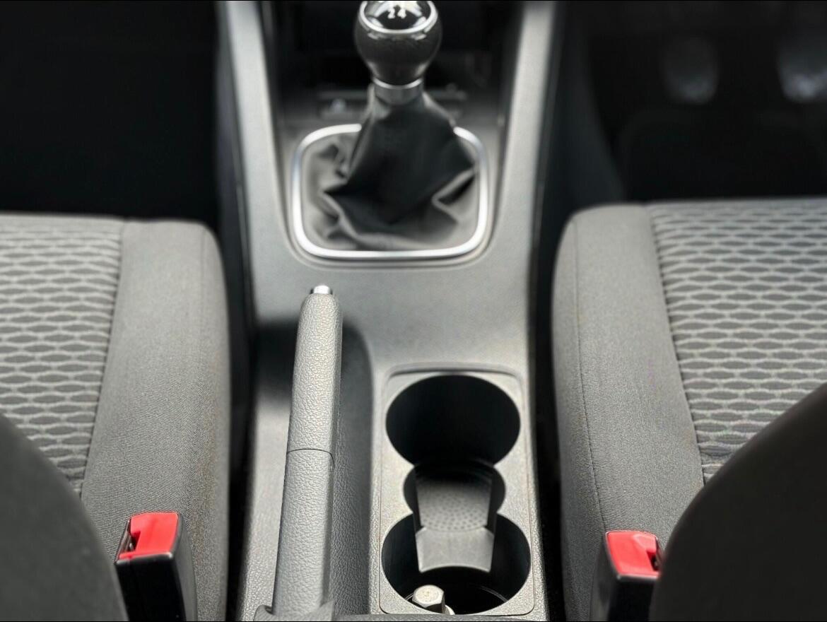 Used Volkswagen Jetta 2010 for sale - 76521865: Photo 16