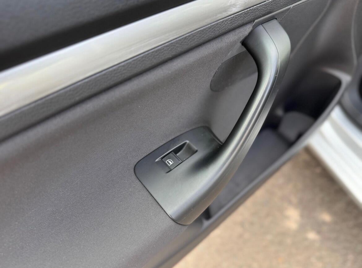 Used Volkswagen Jetta 2010 for sale - 76521865: Photo 34