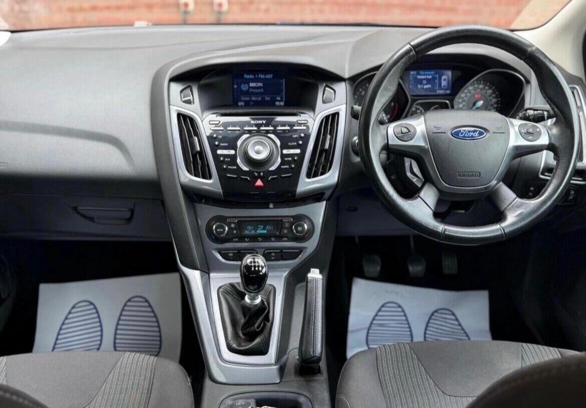 Used Ford Focus for sale - 77242635: Photo 19