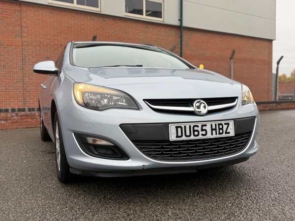 Used Vauxhall Astra 2015 for sale - 76270724: Photo 11
