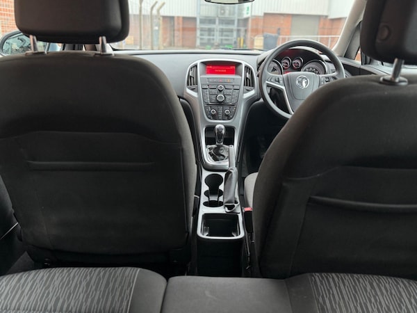 Used Vauxhall Astra 2015 for sale - 76270724: Photo 14