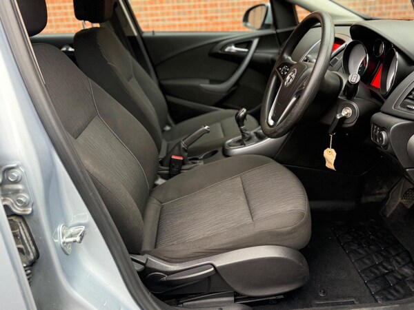 Used Vauxhall Astra 2015 for sale - 76270724: Photo 15