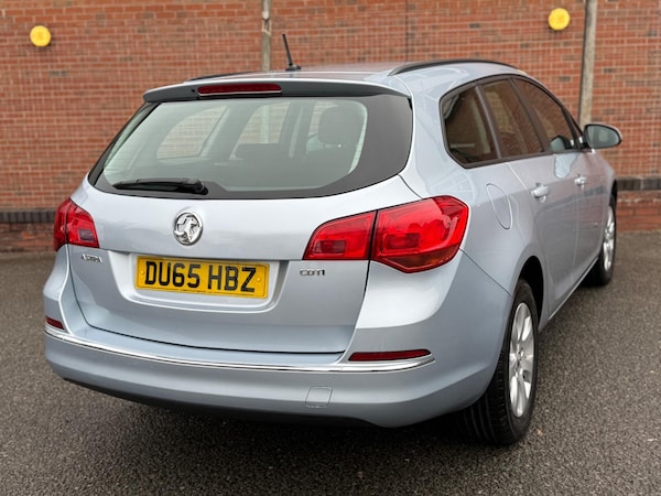 Used Vauxhall Astra 2015 for sale - 76270724: Photo 6