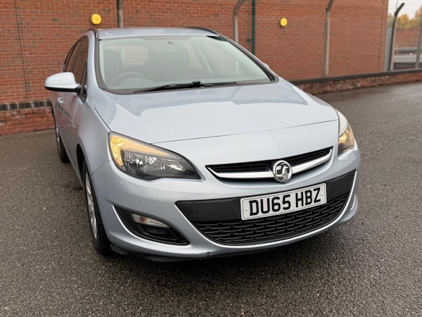 Used Vauxhall Astra 2015 for sale - 76270724: Photo 9