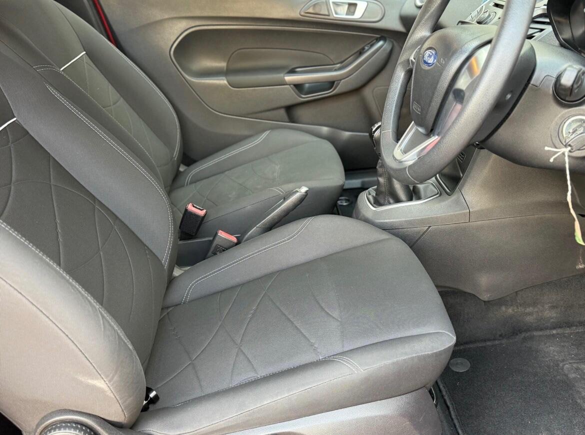 Used Ford Fiesta 2013 for sale - 76942577: Photo 14