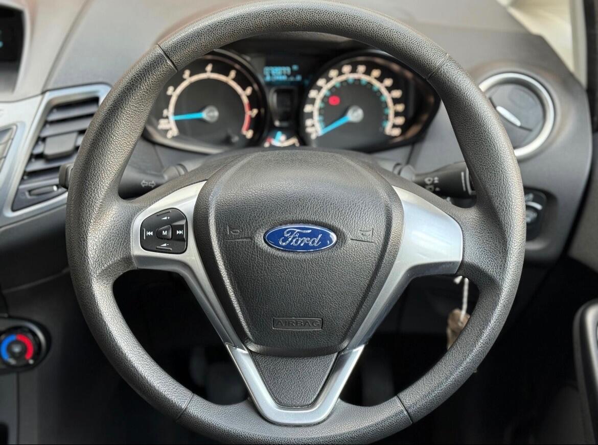 Used Ford Fiesta 2013 for sale - 76942577: Photo 22