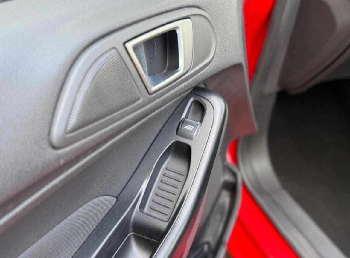 Used Ford Fiesta 2013 for sale - 76942577: Photo 35