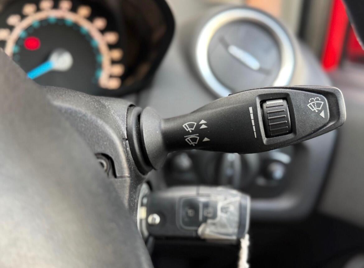 Used Ford Fiesta 2013 for sale - 76942577: Photo 38