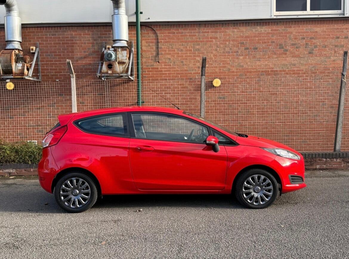 Used Ford Fiesta 2013 for sale - 76942577: Photo 5