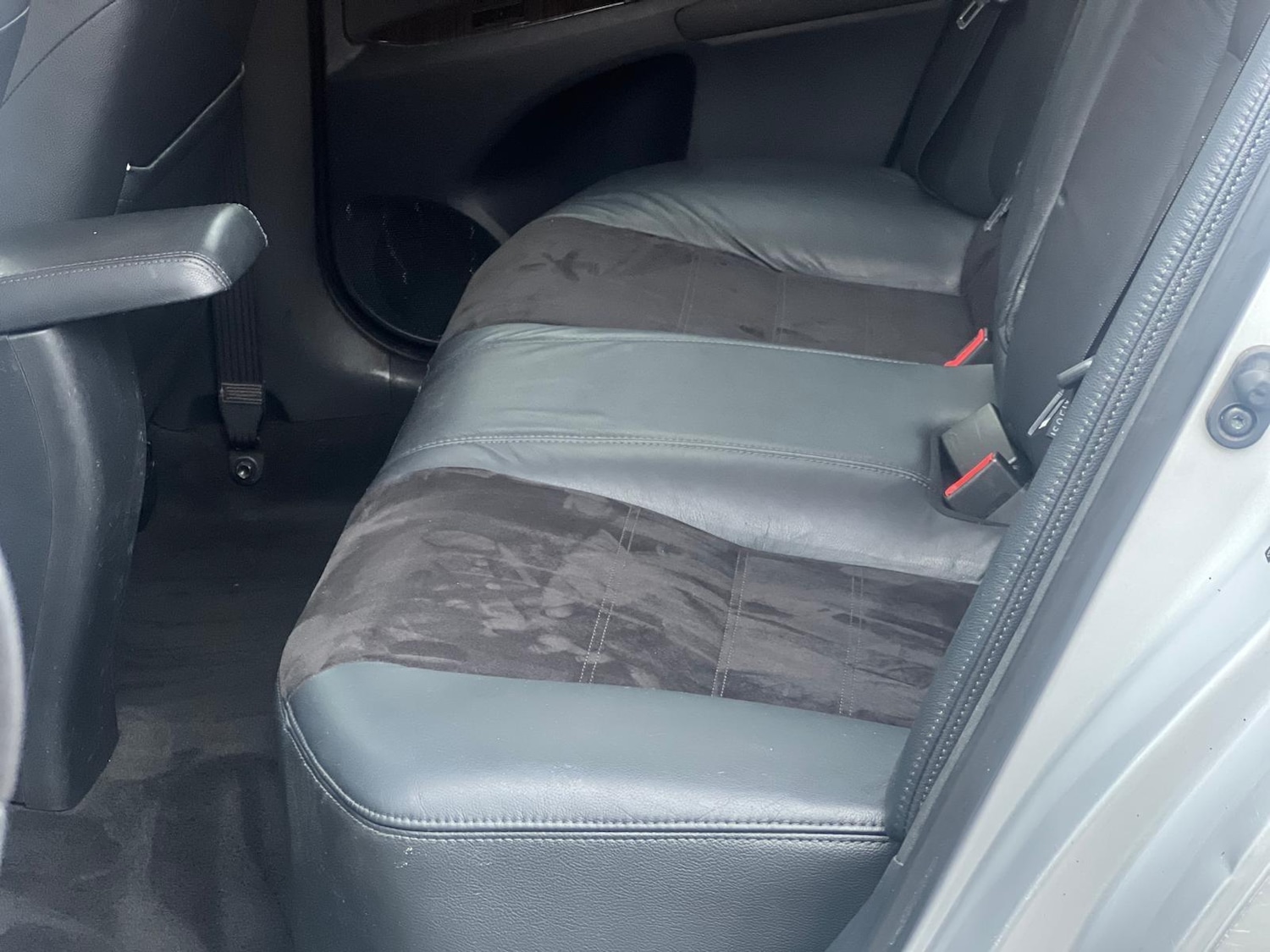 Used Toyota Avensis 2012 for sale - 76878403: Photo 17