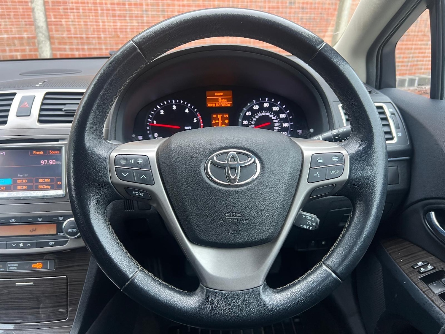 Used Toyota Avensis 2012 for sale - 76878403: Photo 24