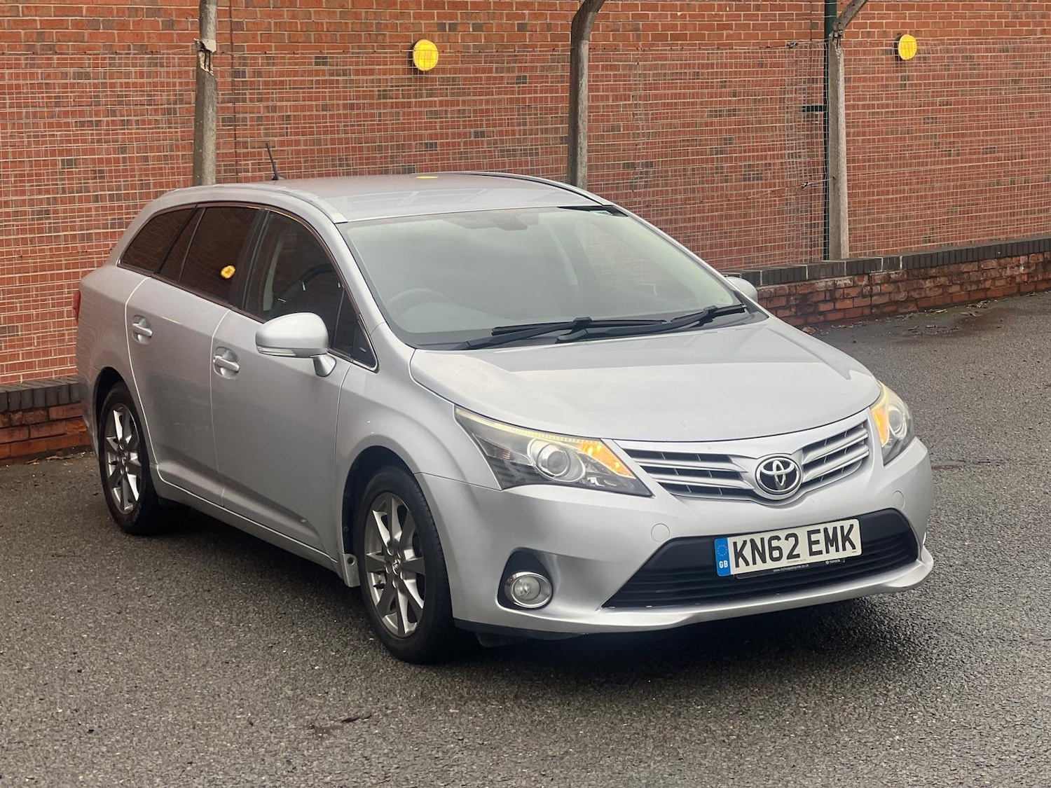 Used Toyota Avensis 2012 for sale - 76878403: Photo 25