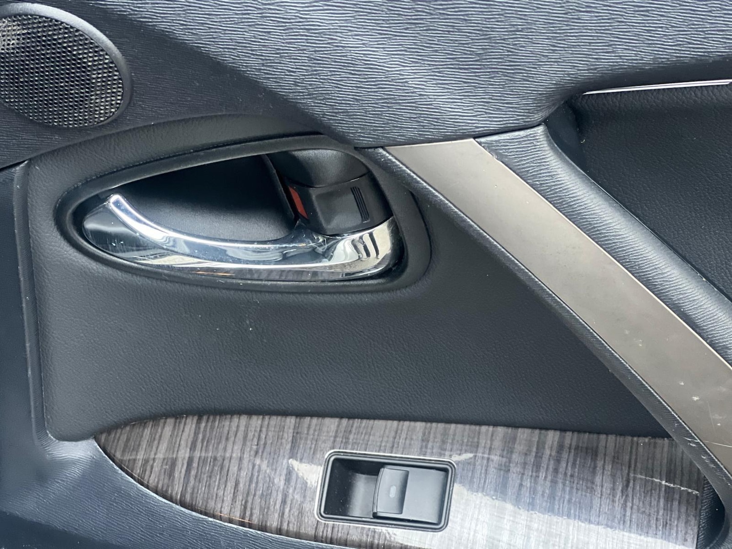 Used Toyota Avensis 2012 for sale - 76878403: Photo 38