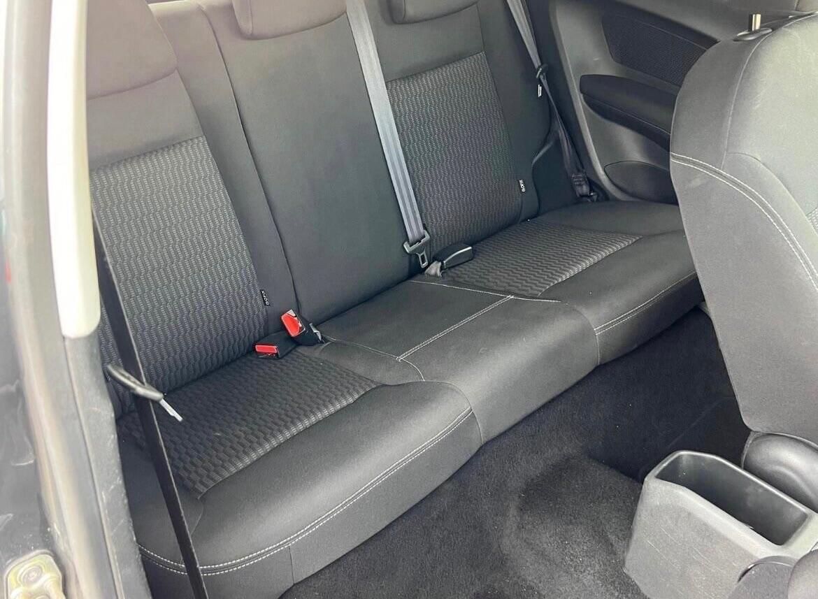 Used Peugeot 208 2014 for sale - 76878376: Photo 34