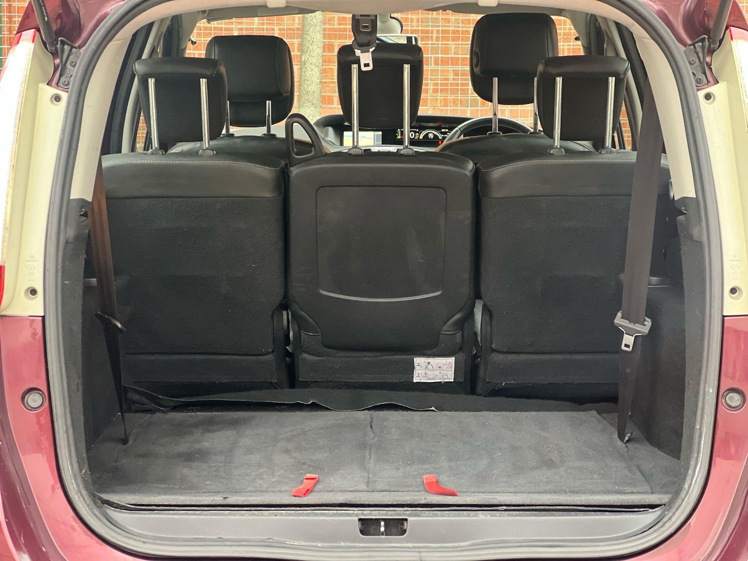 Used Renault Grand Scenic 2013 for sale - 77411331: Photo 11