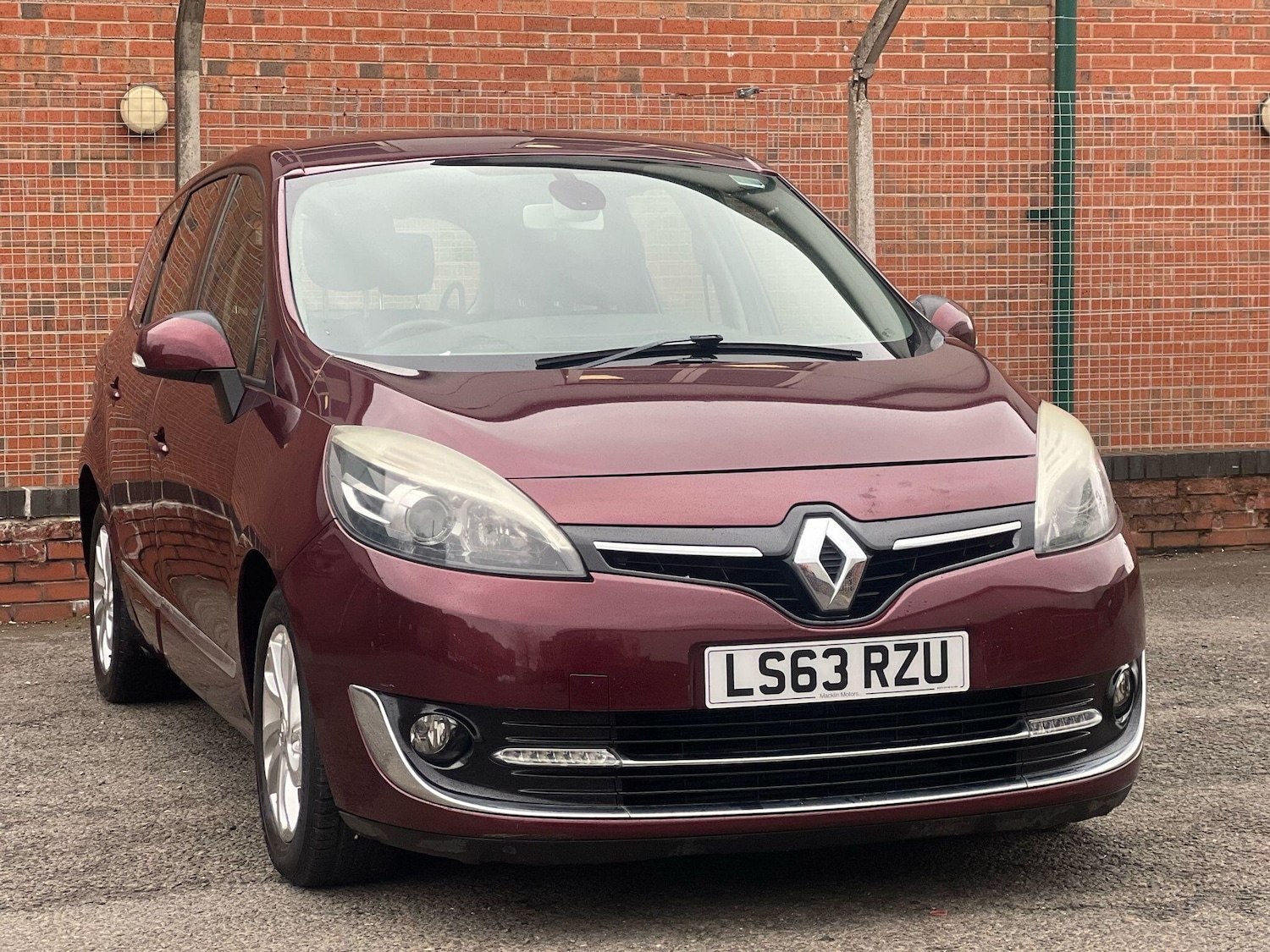 Used Renault Grand Scenic 2013 for sale - 77411331: Photo 24