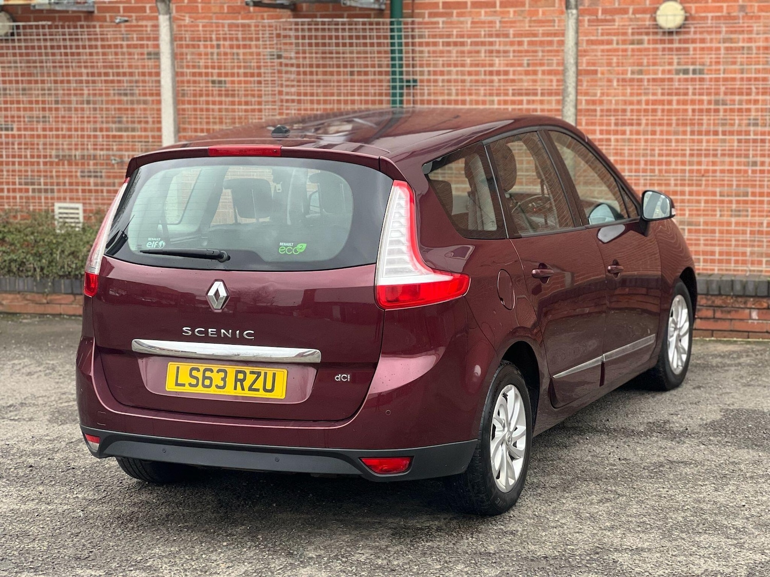 Used Renault Grand Scenic 2013 for sale - 77411331: Photo 31