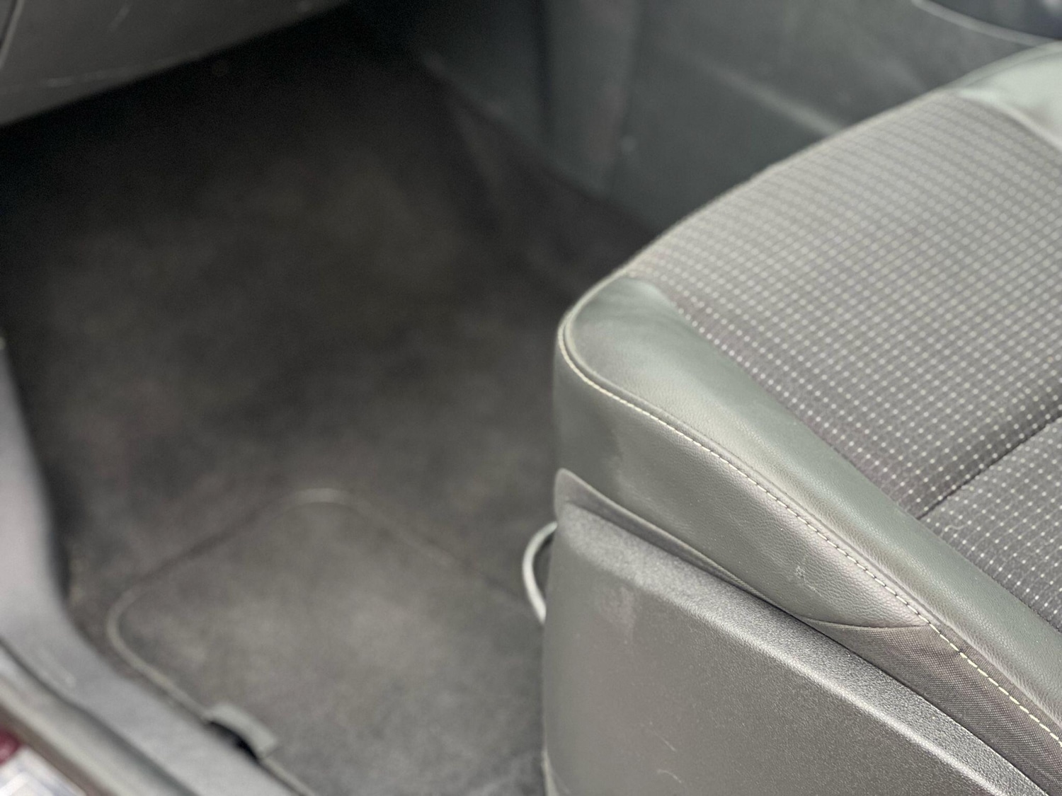 Used Renault Grand Scenic 2013 for sale - 77411331: Photo 34