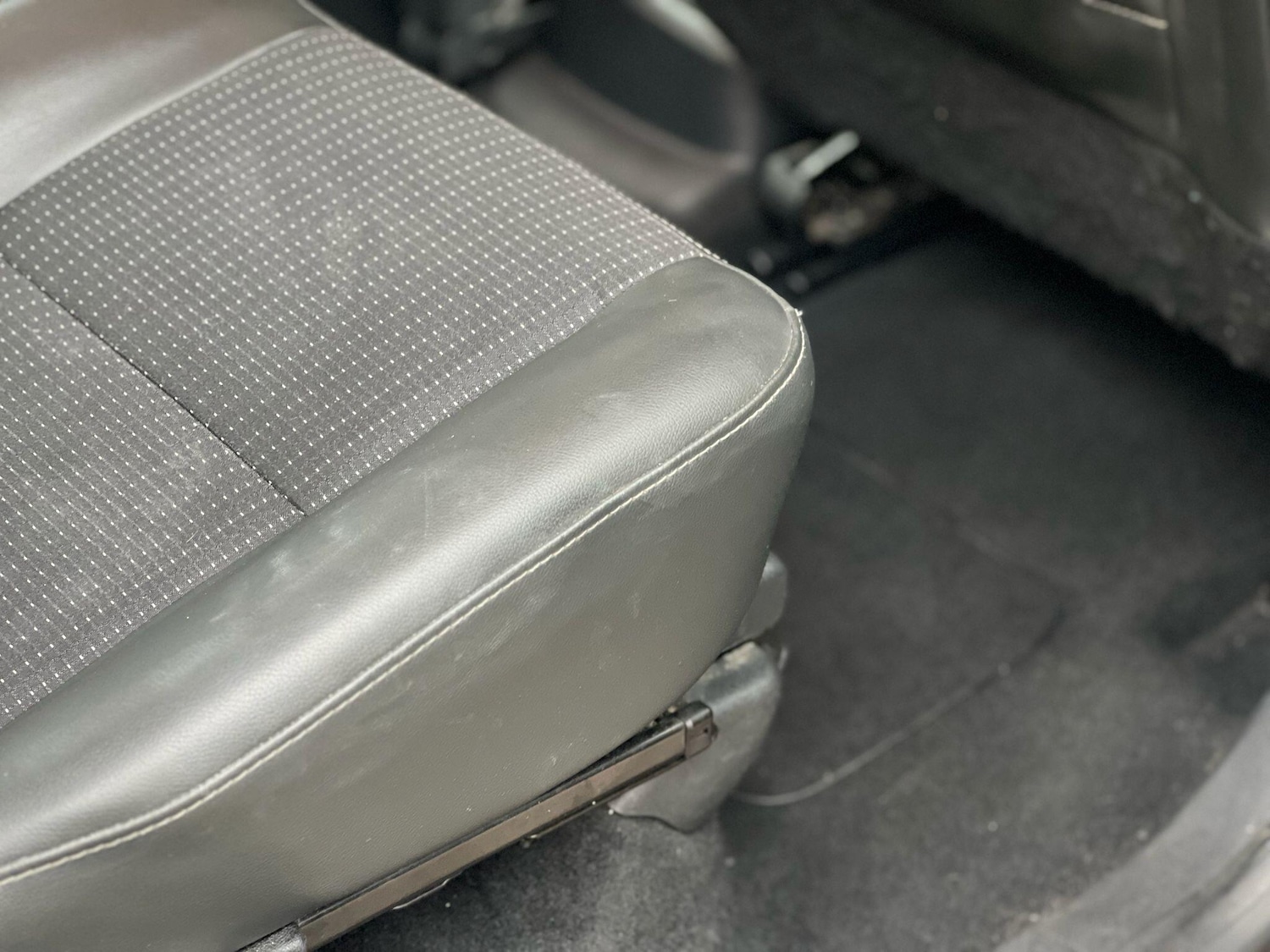 Used Renault Grand Scenic 2013 for sale - 77411331: Photo 36