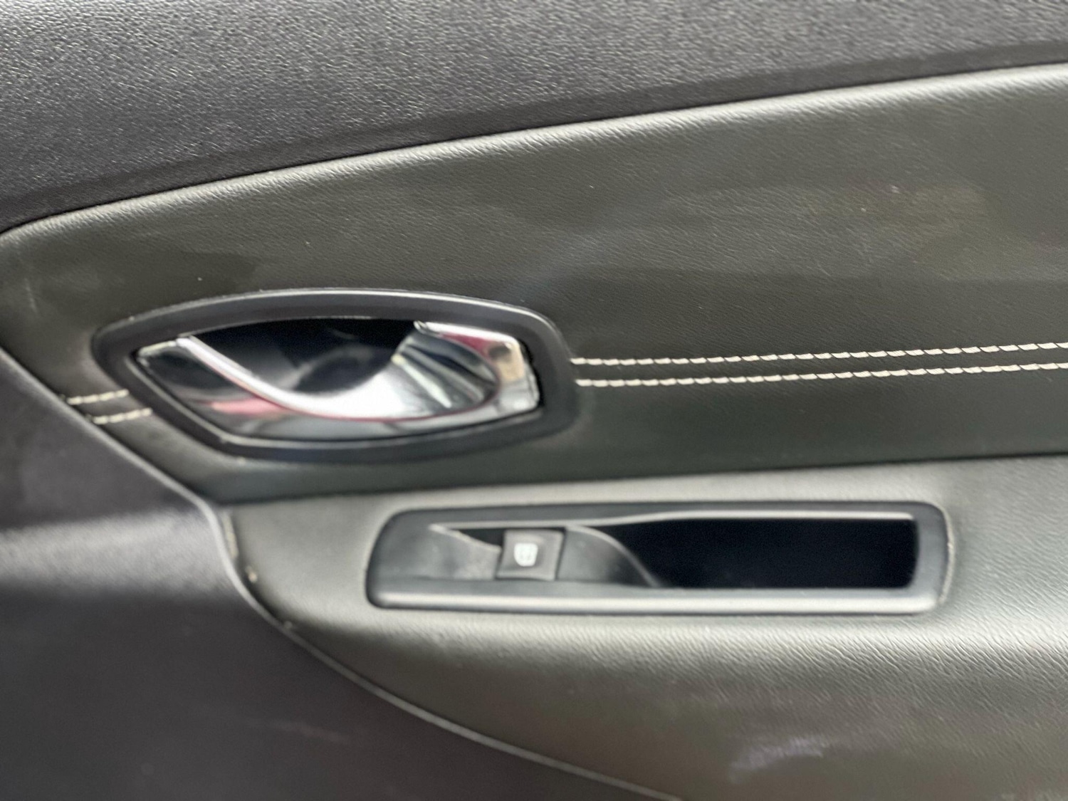 Used Renault Grand Scenic 2013 for sale - 77411331: Photo 42