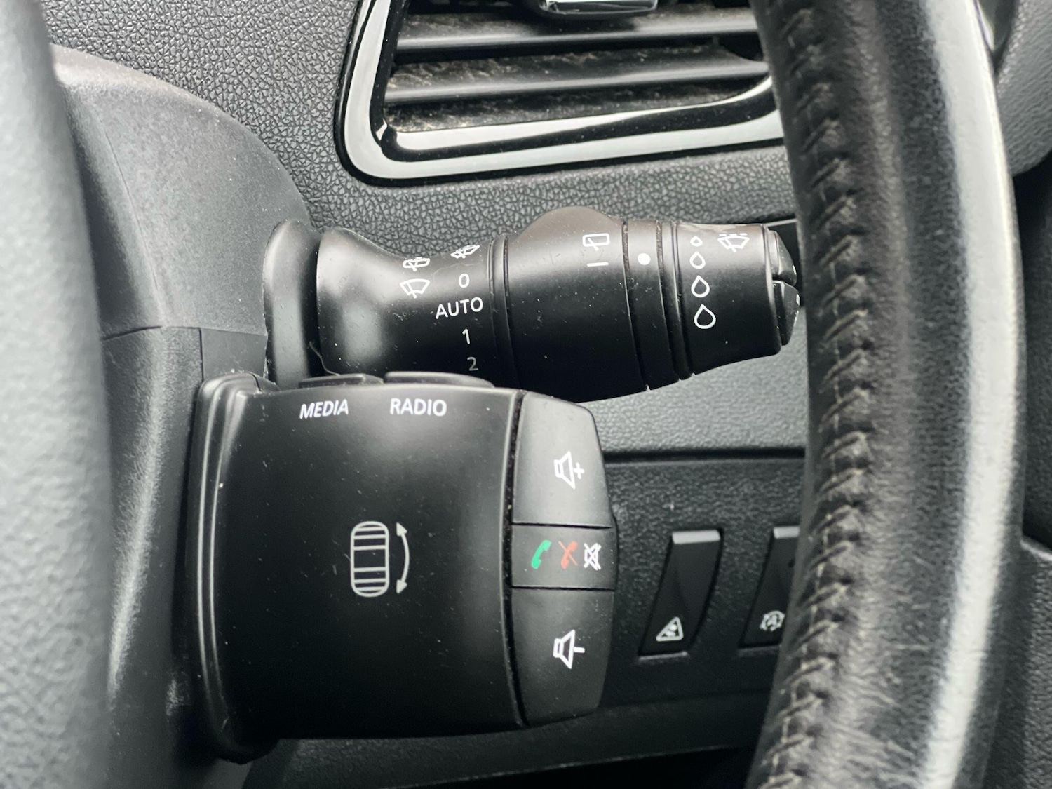 Used Renault Grand Scenic 2013 for sale - 77411331: Photo 44