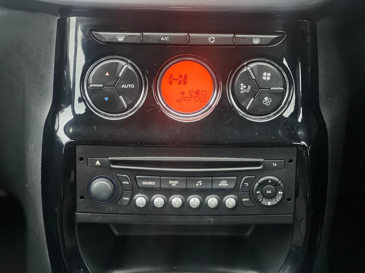 Used Citroen C3 2015 for sale - 77040987: Photo 18