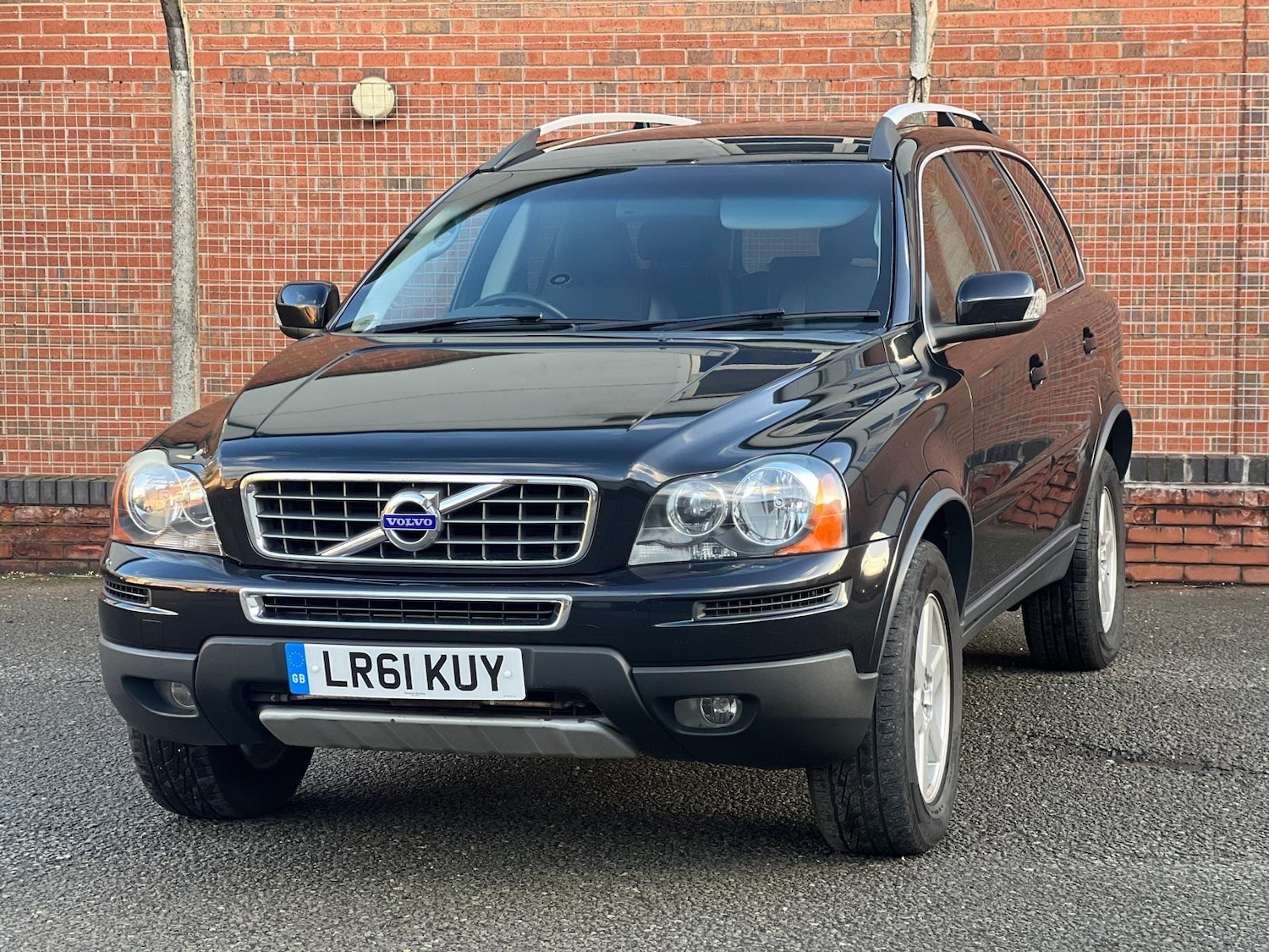Used Volvo XC90 2011 for sale - 77015316: Photo 27