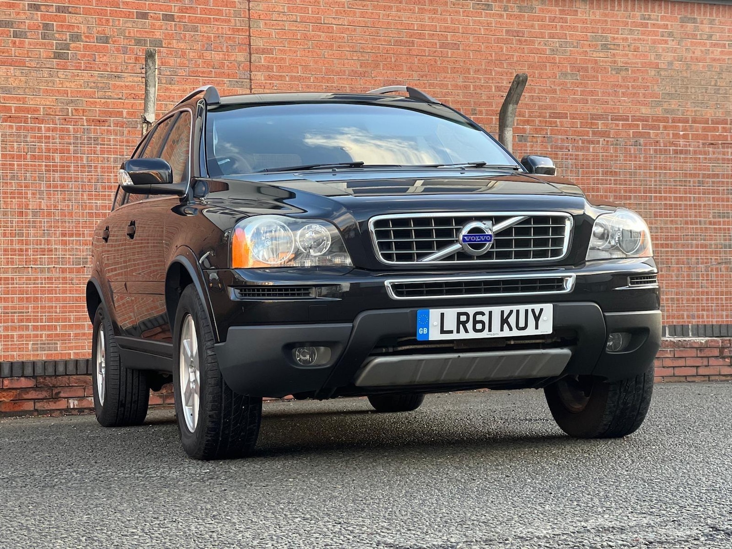 Used Volvo XC90 2011 for sale - 77015316: Photo 29