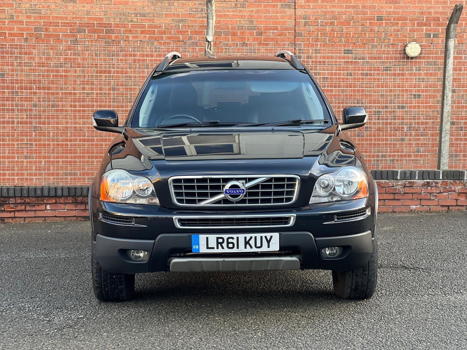 Used Volvo XC90 2011 for sale - 77015316: Photo 31