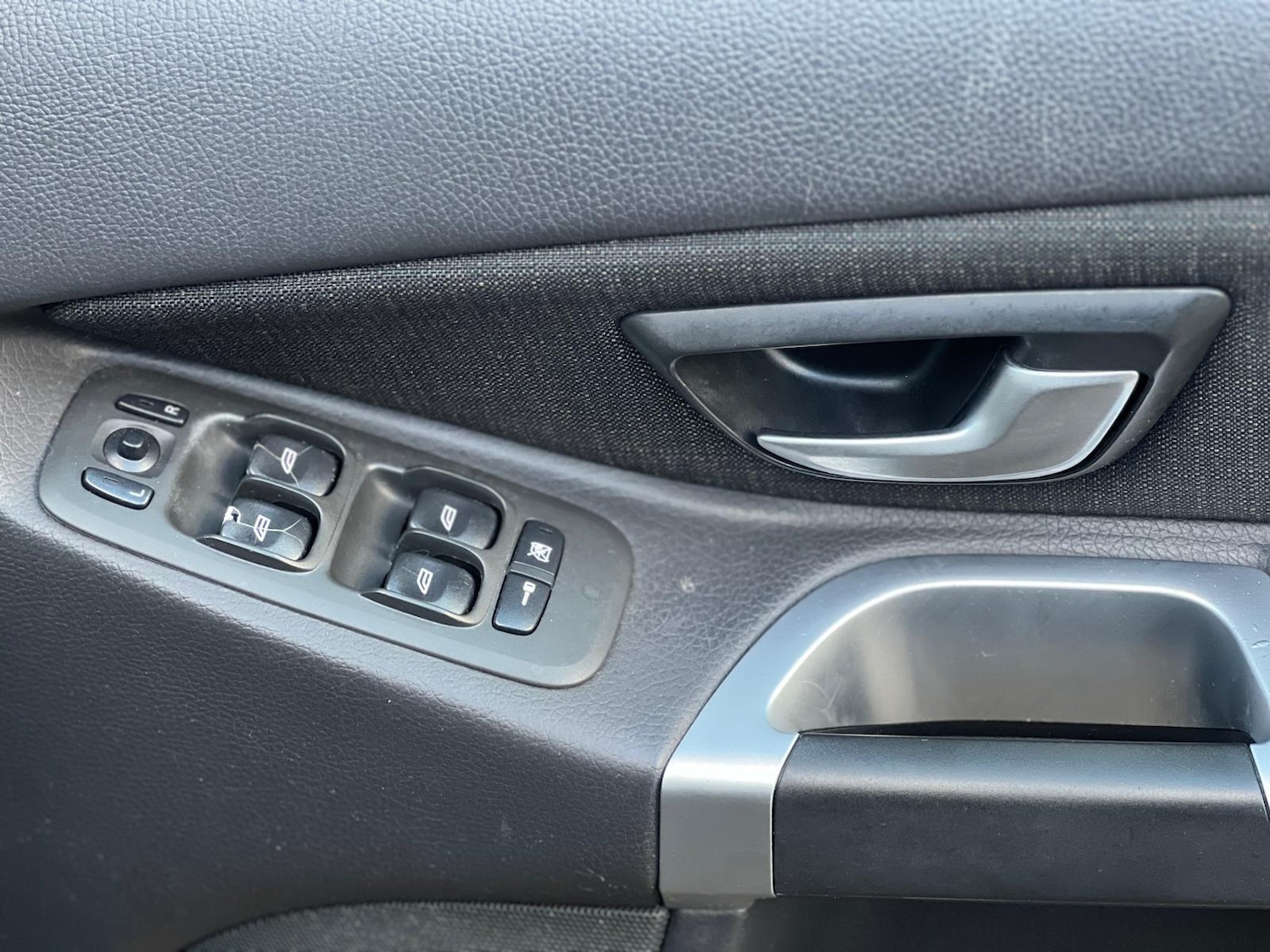 Used Volvo XC90 2011 for sale - 77015316: Photo 44