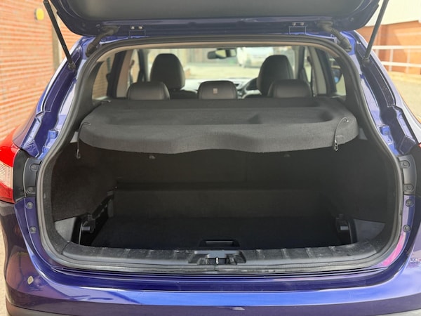 Used Nissan Qashqai 2015 for sale - 76189897: Photo 11
