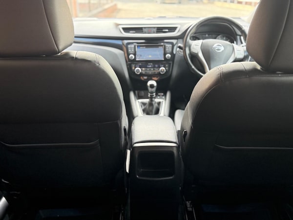 Used Nissan Qashqai 2015 for sale - 76189897: Photo 12