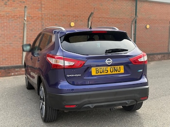 Used Nissan Qashqai 2015 for sale - 76189897: Photo 2
