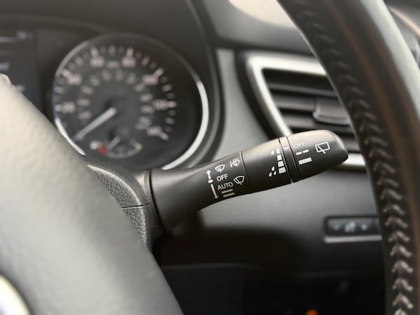Used Nissan Qashqai 2015 for sale - 76189897: Photo 42