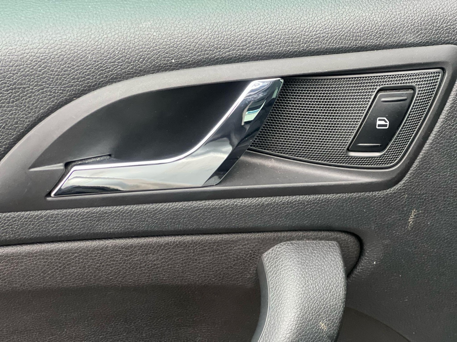 Used Skoda Yeti 2017 for sale - 77425929: Photo 37