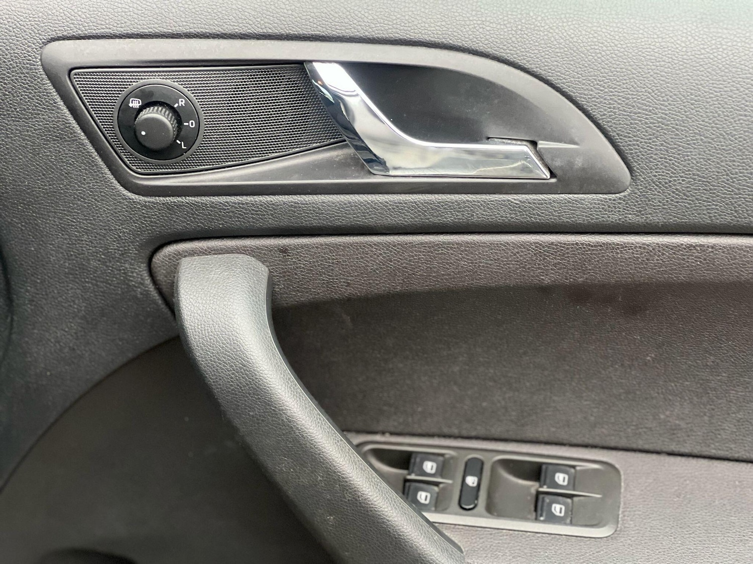 Used Skoda Yeti 2017 for sale - 77425929: Photo 38