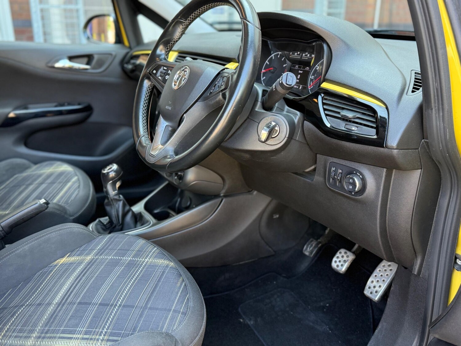 Vehicle 28