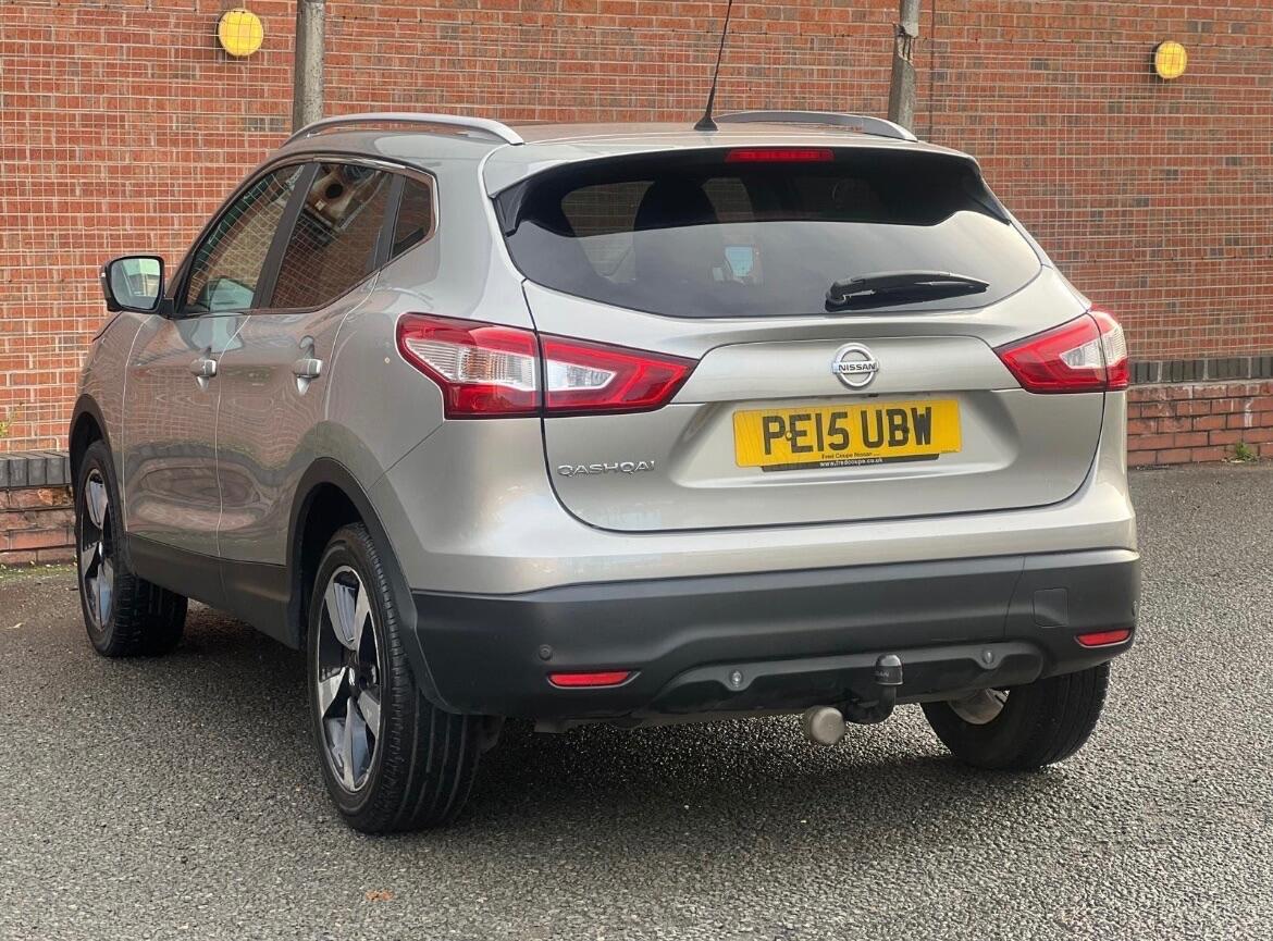 Used Nissan Qashqai 2015 for sale - 77066764: Photo 2