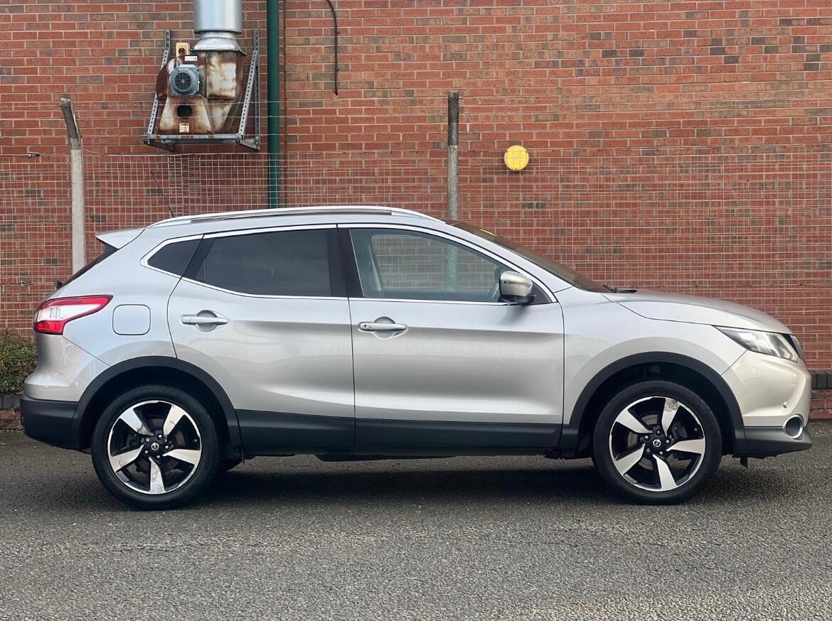 Used Nissan Qashqai 2015 for sale - 77066764: Photo 5