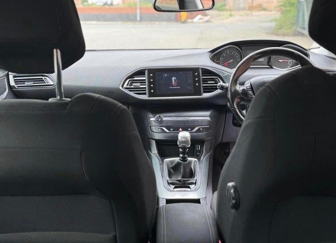 Used Peugeot 308 2016 for sale - 76878414: Photo 12