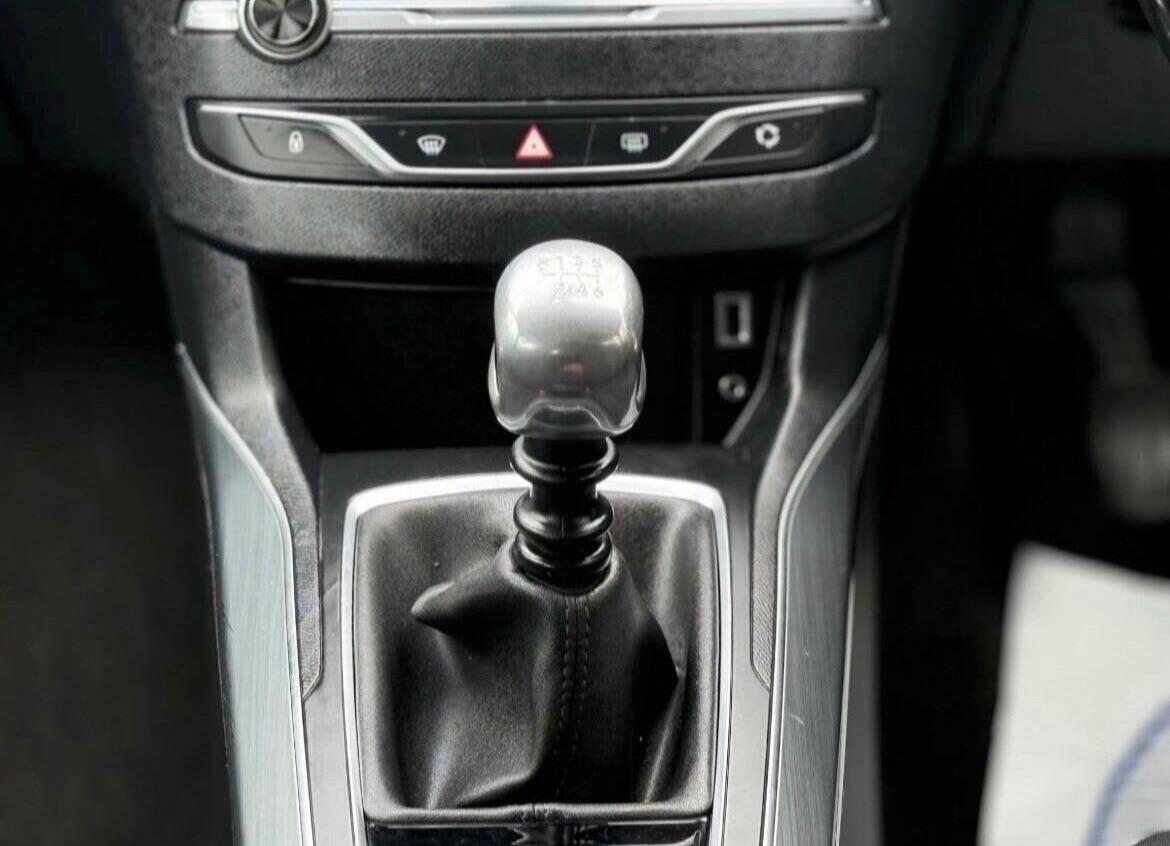 Used Peugeot 308 2016 for sale - 76878414: Photo 20